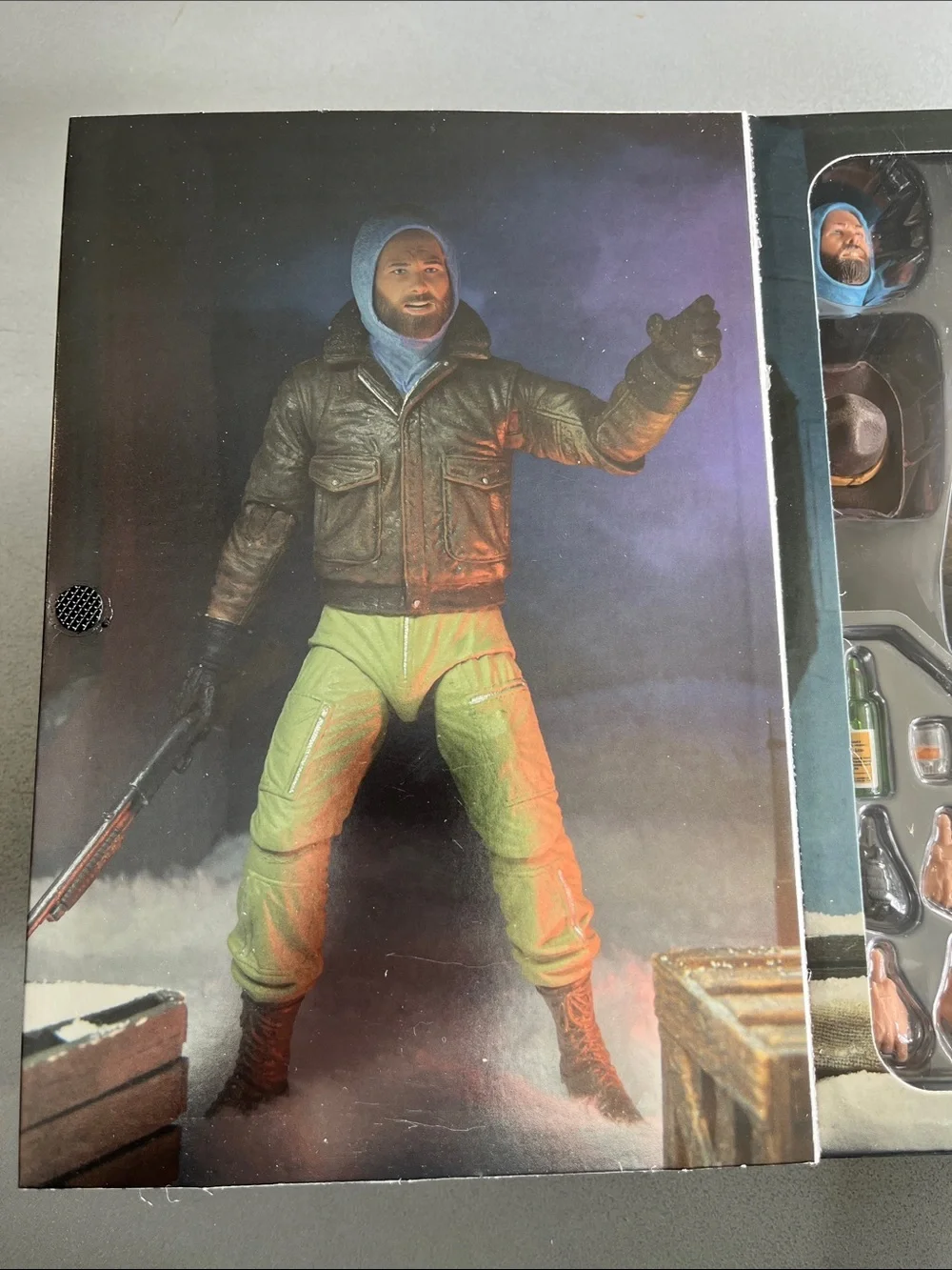 NIB NECA The Thing Ultimate Macready Outpost 31 Action Figure